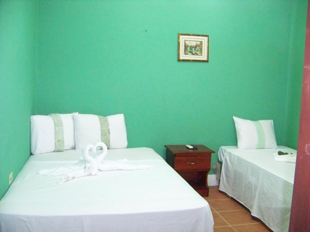 Hotel El Internacional Granada Zimmer foto